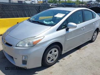 2011 Toyota Prius I with VIN JTDKN3DU8B0266944, listed as a IAAI auction lot 42164570 with 227,422 mi miles. Bid and sale history available at carsss.com. Image 2.