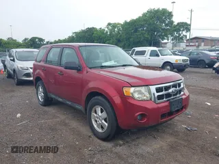 2012 Ford Escape XLS z VIN 1FMCU9C75CKB34585, wystawiony jako IAAI lot #42472033 z przebiegiem 184 695 mil mil oraz . Historia ofert i sprzedaży dostępna na DreamBid. Obrazek 6.