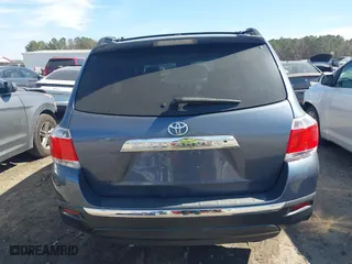 2012 Toyota Highlander Limited with VIN 5TDYK3EH0CS080754, listed as a IAAI auction lot 41657486 with 185,119 mi miles. Bid and sale history available at carsss.com. Image 17.