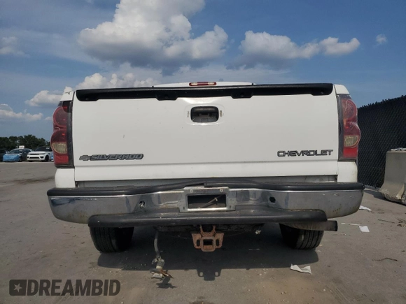 2005 Chevrolet Silverado 1500 LS with VIN 2GCEC19T051297489, listed as a Copart auction lot 56325225 with Not Provided miles and Clean Title. Bid and sale history available at DreamBid. Image 6.