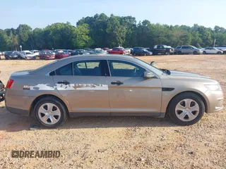 2016 Ford Police Interceptor с VIN 1FAHP2MK1GG155170, выставлен на аукционе IAAI как лот 42614529 с пробегом 100 011 миль миль и . История ставок и продаж доступна на DreamBid. Изображение 13.