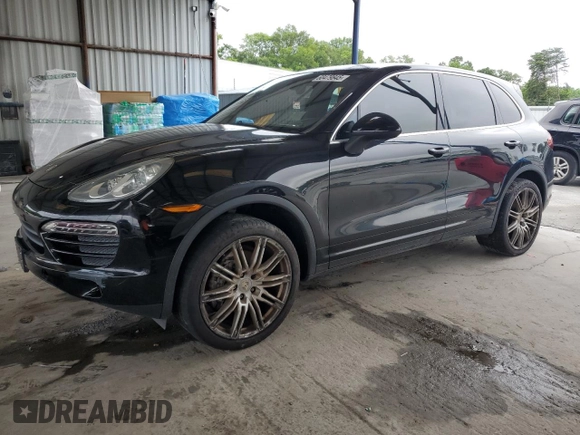 2012 Porsche Cayenne z VIN WP1AA2A25CLA00106, wystawiony jako Copart lot #60479845 z przebiegiem 184 630 mil mil oraz Czysty tytuł • Clean title. Historia ofert i sprzedaży dostępna na DreamBid. Obrazek 1.