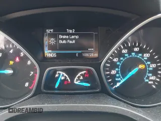 2015 Ford Escape SE with VIN 1FMCU9GX8FUC41438, listed as a IAAI auction lot 41869587 with 109,728 mi miles. Bid and sale history available at carsss.com. Image 7.