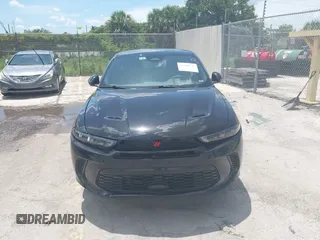 2024 Dodge Hornet R/T с VIN ZACPDFCW6R3A35730, выставлен на аукционе IAAI как лот 42708536 с пробегом 23 026 миль миль и . История ставок и продаж доступна на DreamBid. Изображение 12.
