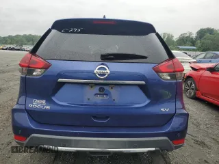 2020 Nissan Rogue SV z VIN KNMAT2MT0LP530184, wystawiony jako Copart lot #59735895 z przebiegiem 116 661 mil mil oraz Czysty tytuł • Clean title. Historia ofert i sprzedaży dostępna na DreamBid. Obrazek 6.