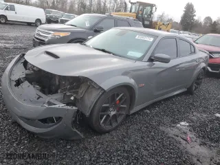 2017 Dodge Charger R/T Scat Pack with VIN 2C3CDXGJ3HH557134, listed as a Copart auction lot 83863174 with 102,888 mi miles and Salvage Title. Bid and sale history available at carsss.com. Image 1.