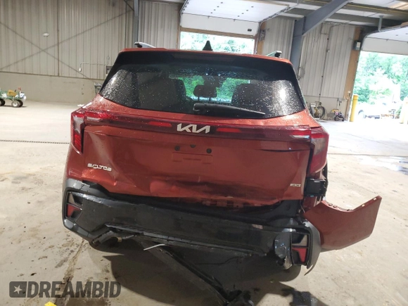 2024 Kia Seltos S z VIN KNDEUCAA0R7525325, wystawiony jako Copart lot #58478225 z przebiegiem 8 331 mil mil oraz Szkoda całkowita • Salvage title. Historia ofert i sprzedaży dostępna na DreamBid. Obrazek 6.