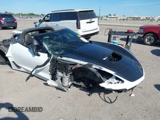 2017 Chevrolet Corvette Z06 2LZ z VIN 1G1YS2D60H5603089, wystawiony jako IAAI lot #42449220 z przebiegiem Nie podano mil oraz . Historia ofert i sprzedaży dostępna na DreamBid. Obrazek 1.