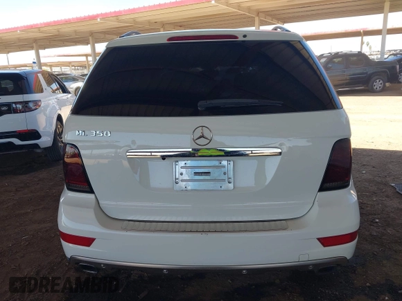 2011 Mercedes-Benz M 350 z VIN 4JGBB5GB8BA690192, wystawiony jako IAAI lot #42218122 z przebiegiem 171 472 mil mil oraz . Historia ofert i sprzedaży dostępna na DreamBid. Obrazek 16.
