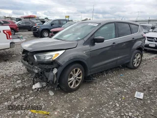 2017 Ford Escape SE with VIN 1FMCU0GD7HUB28357, listed as a Copart auction lot 73229554 with 121,912 mi miles and Salvage Title. Bid and sale history available at carsss.com. Image 1.