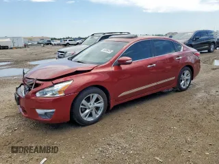 2015 Nissan Altima 2.5 with VIN 1N4AL3AP7FN320121, listed as a Copart auction lot 60266435 with 90,563 mi miles and Salvage title. Bid and sale history available at DreamBid. Image 1.