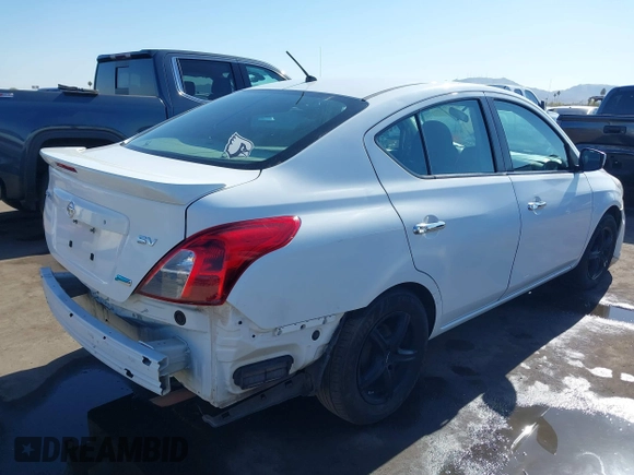 2016 Nissan Versa S Plus with VIN 3N1CN7AP1GL891936, listed as a IAAI auction lot 41363263 with 138,312 mi miles. Bid and sale history available at carsss.com. Image 4.