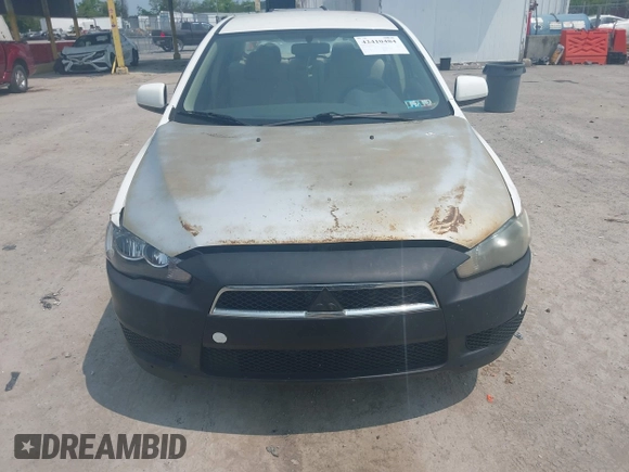 2010 Mitsubishi Lancer ES z VIN JA32U2FU0AU002066, wystawiony jako IAAI lot #42410484 z przebiegiem 207 040 mil mil oraz . Historia ofert i sprzedaży dostępna na DreamBid. Obrazek 6.