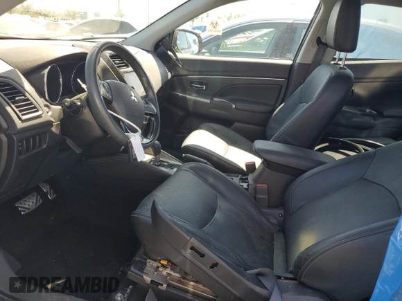2018 Mitsubishi Outlander SEL z VIN JA4AP4AW8JU024643, wystawiony jako Copart lot #45747595 z przebiegiem Nie podano mil oraz Szkoda całkowita • Salvage title. Historia ofert i sprzedaży dostępna na DreamBid. Obrazek 7.