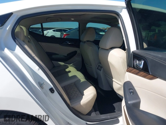 2016 Nissan Maxima SV z VIN 1N4AA6AP8GC436917, wystawiony jako IAAI lot #41691025 z przebiegiem 140 149 mil mil oraz . Historia ofert i sprzedaży dostępna na DreamBid. Obrazek 8.