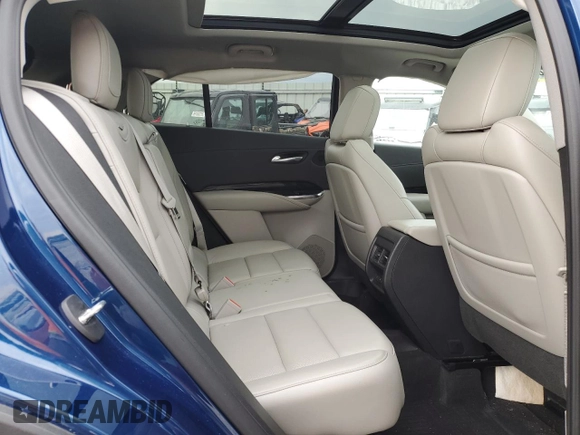2019 Cadillac XT4 FWD Premium Luxury z VIN 1GYFZCR48KF141027, wystawiony jako Copart lot #52810535 z przebiegiem 18 295 mil mil oraz Szkody całkowita. Historia ofert i sprzedaży dostępna na DreamBid. Obrazek 11.