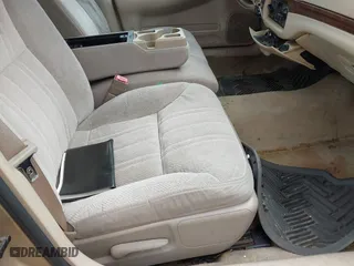 2004 Chevrolet Impala with VIN 2G1WF52E449148302, listed as a IAAI auction lot 42017347 with 233,618 mi miles. Bid and sale history available at carsss.com. Image 5.