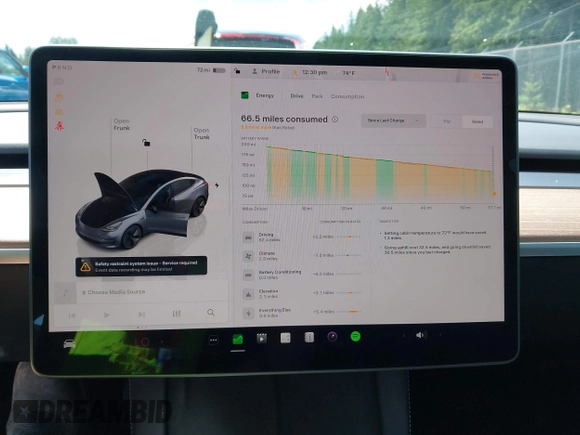 2023 Tesla Model 3 z VIN 5YJ3E1EA6PF650212, wystawiony jako IAAI lot #42554747 z przebiegiem 49 838 mil mil oraz . Historia ofert i sprzedaży dostępna na DreamBid. Obrazek 18.
