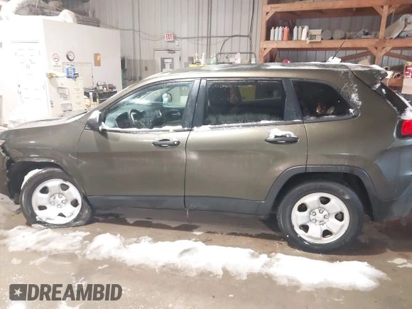 2015 Jeep Cherokee Sport with VIN 1C4PJMAB8FW738718, listed as a IAAI auction lot 41575745 with 113,227 mi miles. Bid and sale history available at carsss.com. Image 14.