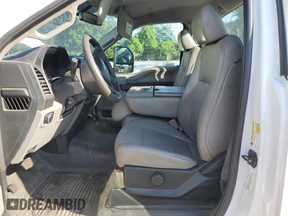 2019 Ford F-250 XL with VIN 1FTBF2A68KEG63053, listed as a Copart auction lot 61022255 with Not provided miles and Salvage title. Bid and sale history available at DreamBid. Image 7.