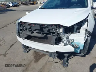 2016 Chevrolet Malibu Limited LT with VIN 1G11C5SA3GF120485, listed as a IAAI auction lot 41861097 with 128,427 mi miles. Bid and sale history available at carsss.com. Image 6.