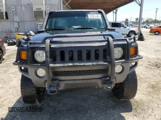 2006 Hummer H3 z VIN 5GTDN136368218428, wystawiony jako Copart lot #57522885 z przebiegiem 156 776 mil mil oraz Tytuł czysty. Historia ofert i sprzedaży dostępna na DreamBid. Obrazek 5.