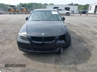 2006 BMW 3 Series 330i with VIN WBAVB33566PS19194, listed as a IAAI auction lot 42092890 with 110,426 mi miles and . Bid and sale history available at DreamBid. Image 12.