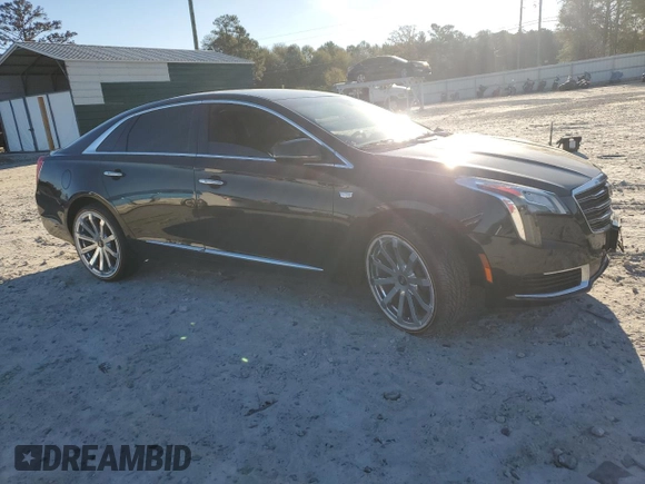 2018 Cadillac XTS Livery z VIN 2G61U5S30J9128214, wystawiony jako Copart lot #82170414 z przebiegiem 111 611 mil mil oraz Szkoda całkowita • Salvage title. Historia ofert i sprzedaży dostępna na DreamBid. Obrazek 4.