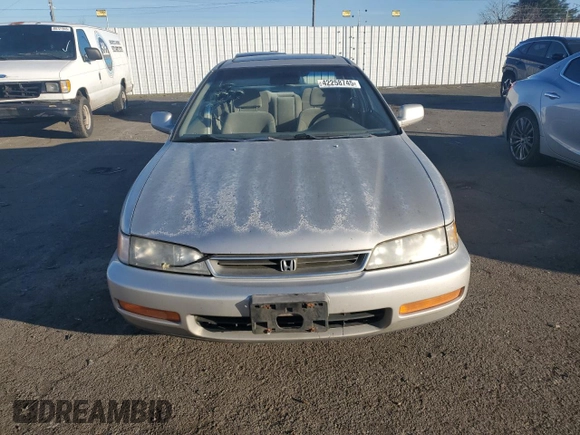 1997 Honda Accord Special Edition with VIN 1HGCD5608VA160443, listed as a Copart auction lot 42258745 with 345,049 mi miles and Salvage Title. Bid and sale history available at carsss.com. Image 5.