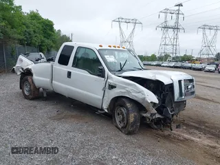 2008 Ford F-250 XL с VIN 1FTSX21598ED46945, выставлен на аукционе IAAI как лот 42450543 с пробегом 191 670 миль миль и . История ставок и продаж доступна на DreamBid. Изображение 1.