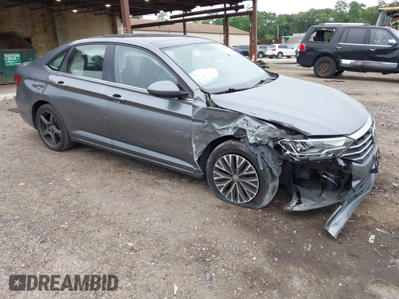 2019 Volkswagen Jetta S with VIN 3VWC57BU6KM197843, listed as a IAAI auction lot 42581482 with 133,607 mi miles and . Bid and sale history available at DreamBid. Image 1.
