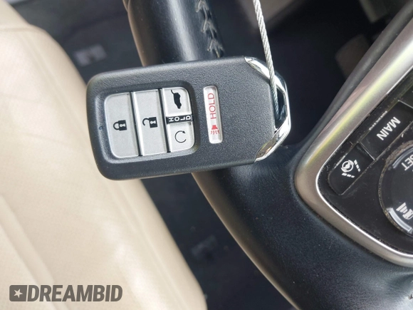2018 Honda CR-V Touring with VIN 5J6RW2H96JL000910, listed as a IAAI auction lot 42490580 with 201,534 mi miles and . Bid and sale history available at DreamBid. Image 11.