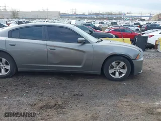 2011 Dodge Charger SE with VIN 2B3CL3CG0BH577061, listed as a IAAI auction lot 41889210 with 147,555 mi miles. Bid and sale history available at carsss.com. Image 6.