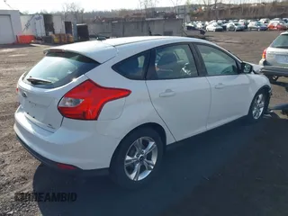 2013 Ford Focus SE with VIN 1FADP3K23DL278608, listed as a IAAI auction lot 42025876 with 142,426 mi miles and . Bid and sale history available at carsss.com. Image 4.