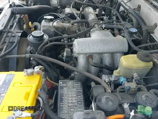2000 Toyota 4Runner z VIN JT3GM84R0Y0055140, wystawiony jako IAAI lot #42696053 z przebiegiem 183 711 mil mil oraz . Historia ofert i sprzedaży dostępna na DreamBid. Obrazek 16.