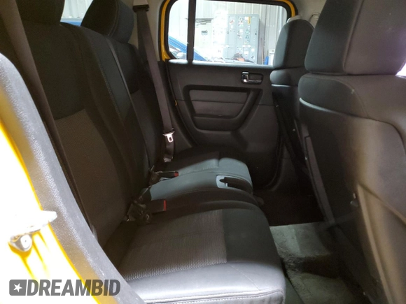 2006 Hummer H3 with VIN 5GTDN136968303676, listed as a Copart auction lot 81700064 with 93,742 mi miles and Salvage Title. Bid and sale history available at DreamBid. Image 10.