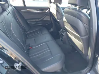 2020 BMW 5 Series 540i с VIN WBAJS1C01LCD20897, выставлен на аукционе IAAI как лот 41279762 с пробегом 62 886 миль миль и . История ставок и продаж доступна на DreamBid. Изображение 8.