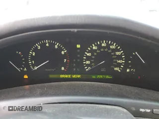 1999 Lexus LS 400 z VIN JT8BH28F7X0154767, wystawiony jako Copart lot #59838805 z przebiegiem 205 710 mil mil oraz Szkoda całkowita • Salvage title. Historia ofert i sprzedaży dostępna na DreamBid. Obrazek 9.