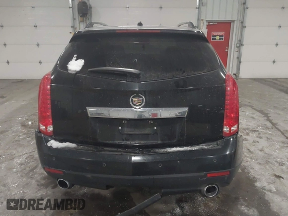 2011 Cadillac SRX Performance Collection with VIN 3GYFNEEY0BS663386, listed as a IAAI auction lot 41522589 with 178,813 mi miles. Bid and sale history available at carsss.com. Image 17.