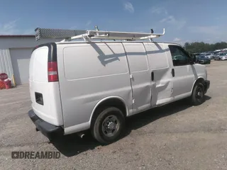 2019 Chevrolet Express Cargo with VIN 1GCWGAFPXK1240332, listed as a IAAI auction lot 42846352 with 99,506 mi miles and . Bid and sale history available at DreamBid. Image 4.