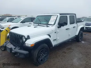 2022 Jeep Gladiator Texas Trail with VIN 1C6HJTAGXNL143080, listed as a IAAI auction lot 41535719 with 36,620 mi miles. Bid and sale history available at carsss.com. Image 6.