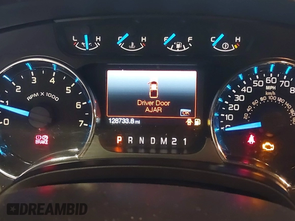 2012 Ford F-150 XL with VIN 1FTFX1EF8CFA73434, listed as a IAAI auction lot 40370165 with 128,733 mi miles. Bid and sale history available at carsss.com. Image 7.