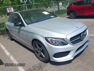 2016 Mercedes-Benz C 450 AMG z VIN 55SWF6EB2GU130541, wystawiony jako IAAI lot #42228358 z przebiegiem 120 970 mil mil oraz . Historia ofert i sprzedaży dostępna na DreamBid. Obrazek 1.