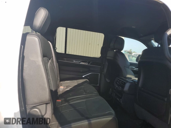 2024 Jeep Wagoneer with VIN 1C4SJSAP2RS145359, listed as a Copart auction lot 58918375 with 7,611 mi miles and Salvage title. Bid and sale history available at DreamBid. Image 11.