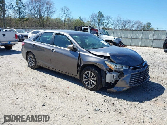 2015 Toyota Camry XLE z VIN 4T1BF1FK5FU092709, wystawiony jako IAAI lot #41859995 z przebiegiem 167 819 mil mil oraz . Historia ofert i sprzedaży dostępna na DreamBid. Obrazek 1.