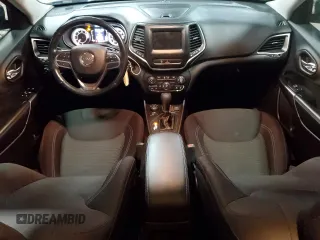 2019 Jeep Cherokee Latitude with VIN 1C4PJMCB2KD484202, listed as a Copart auction lot 51610175 with 44,299 mi miles and Salvage Title. Bid and sale history available at carsss.com. Image 8.