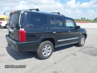 2008 Jeep Commander Overland with VIN 1J8HG68298C146195, listed as a IAAI auction lot 42152838 with 156,526 mi miles and . Bid and sale history available at DreamBid. Image 4.