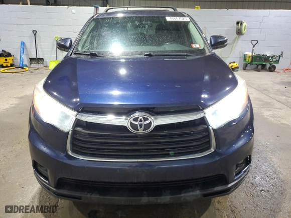 2015 Toyota Highlander LE with VIN 5TDBKRFH2FS085451, listed as a Copart auction lot 46867025 with 201,633 mi miles and Salvage Title. Bid and sale history available at carsss.com. Image 5.