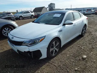2019 Kia Optima LX with VIN 5XXGT4L31KG334865, listed as a IAAI auction lot 41044256 with 54,717 mi miles. Bid and sale history available at carsss.com. Image 19.