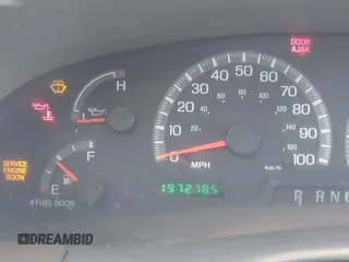 2002 Ford Expedition XLT с VIN 1FMRU15WX2LA92603, выставлен на аукционе IAAI как лот 42223401 с пробегом Не указан миль и . История ставок и продаж доступна на DreamBid. Изображение 7.